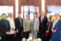 掘金集團總裁梁輝拜訪印尼使館，與周浩黎大使閣下共同商討克林泰爾項目